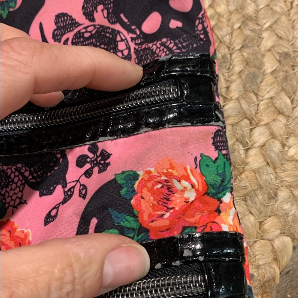 Betsey Johnson Pink Floral Skulls and Roses Crossbody Bag - Picture 13 of 16